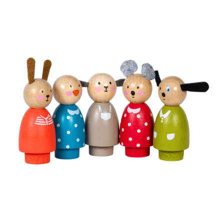 PERSONAJES GRAN FAMILIA MADERA